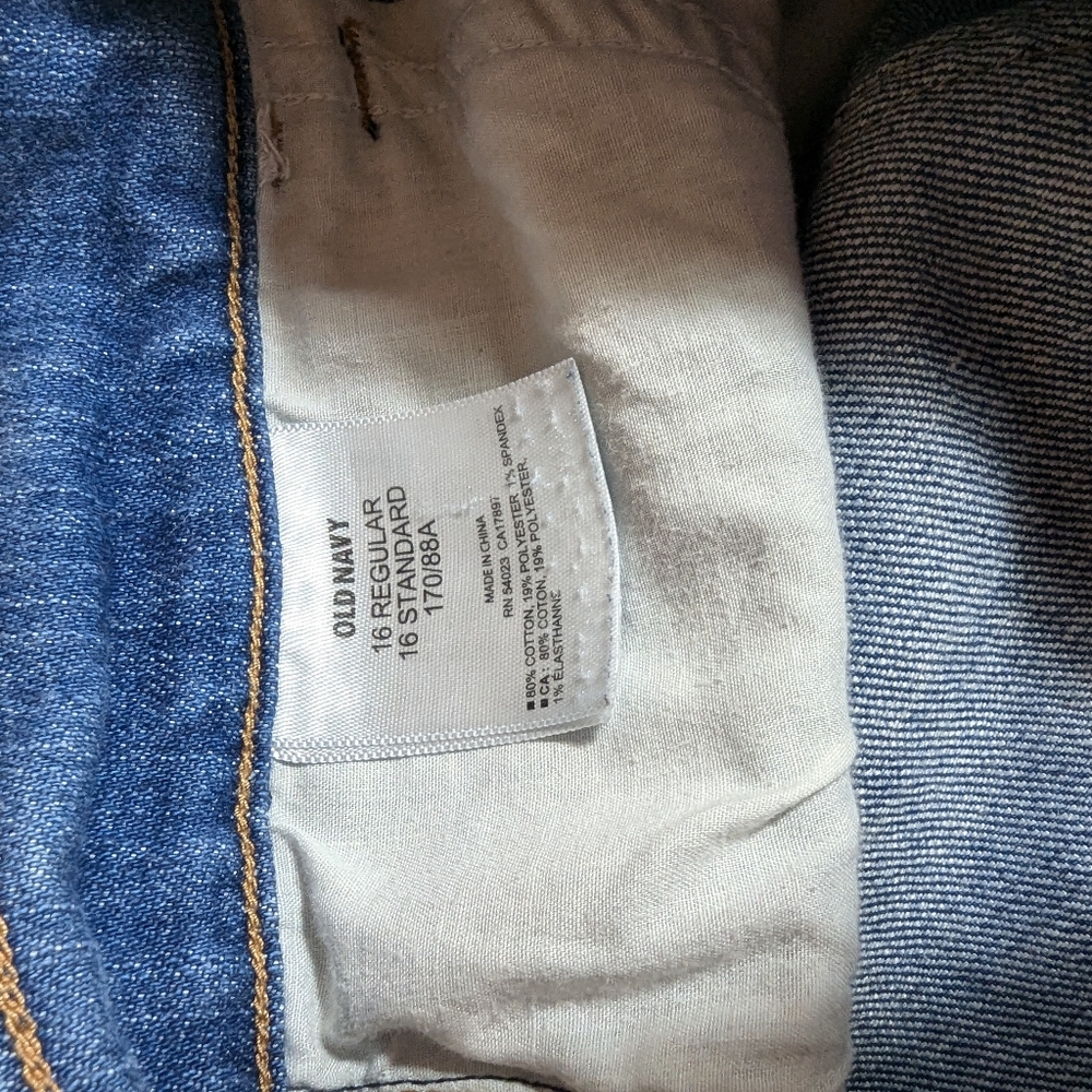 Old Navy Sweetheart Size 16 Bermuda Jean - Picture 9 of 11